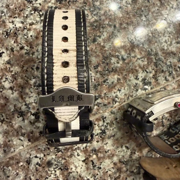 LOT LAMB & Harajuku Lovers Watch Collection, HL gift with purchase - Picture 4 of 10